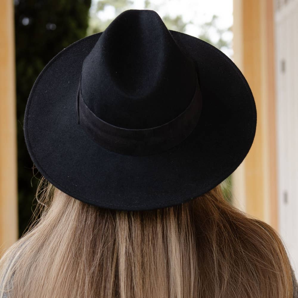 WIDE BRIM HAT - leather braid