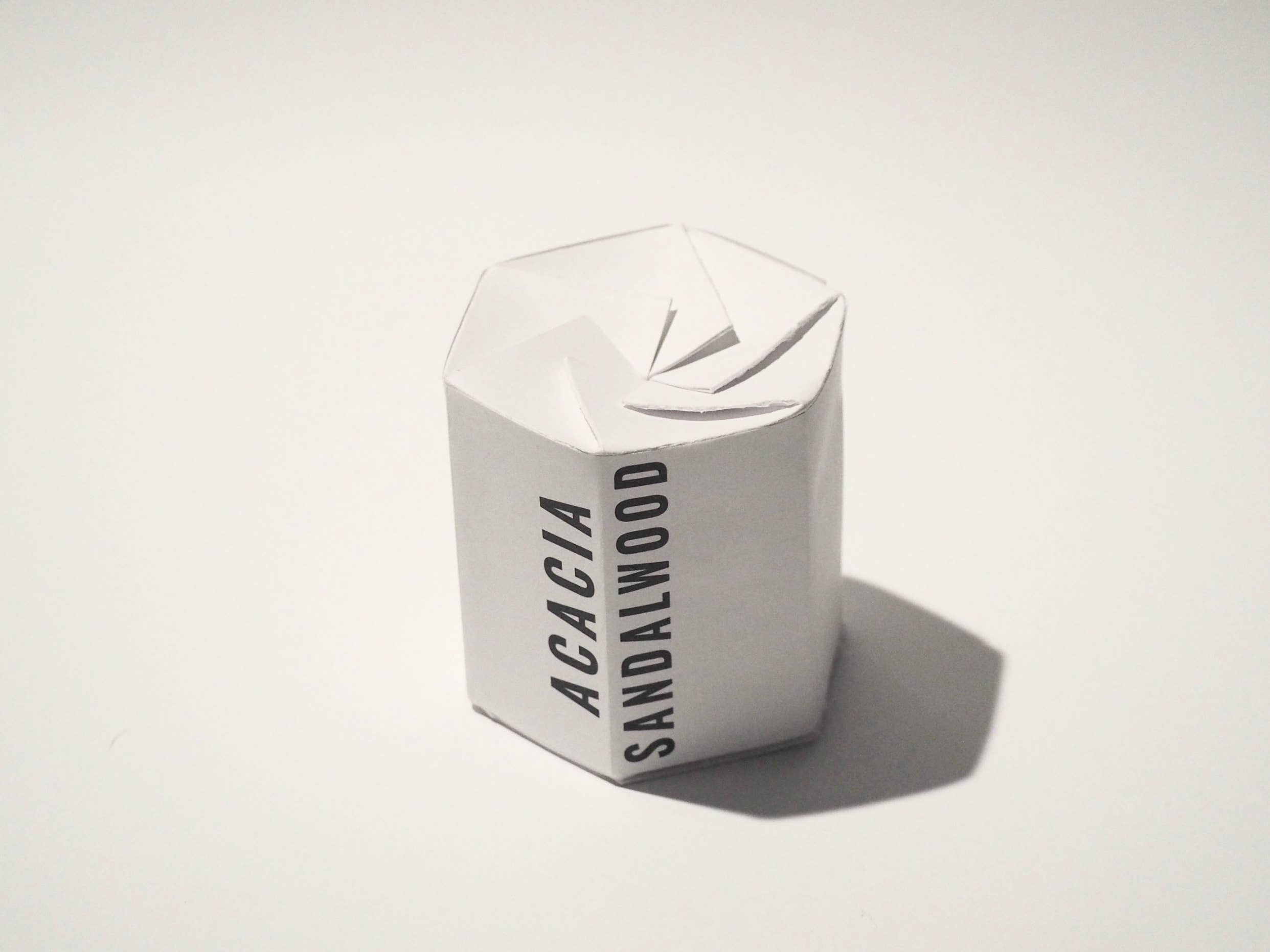 Acacia Sandalwood - 6.5 oz Candle