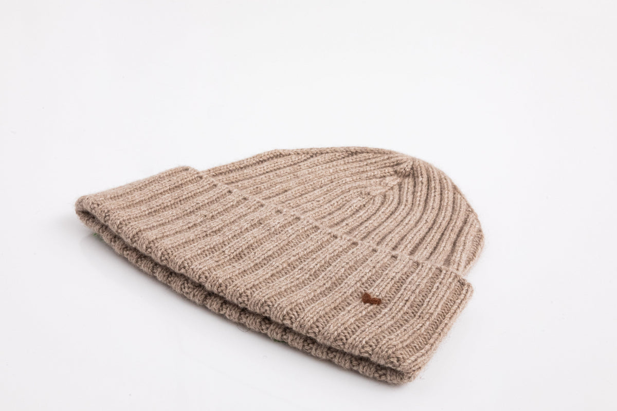 The Rib Beanie – Taupe