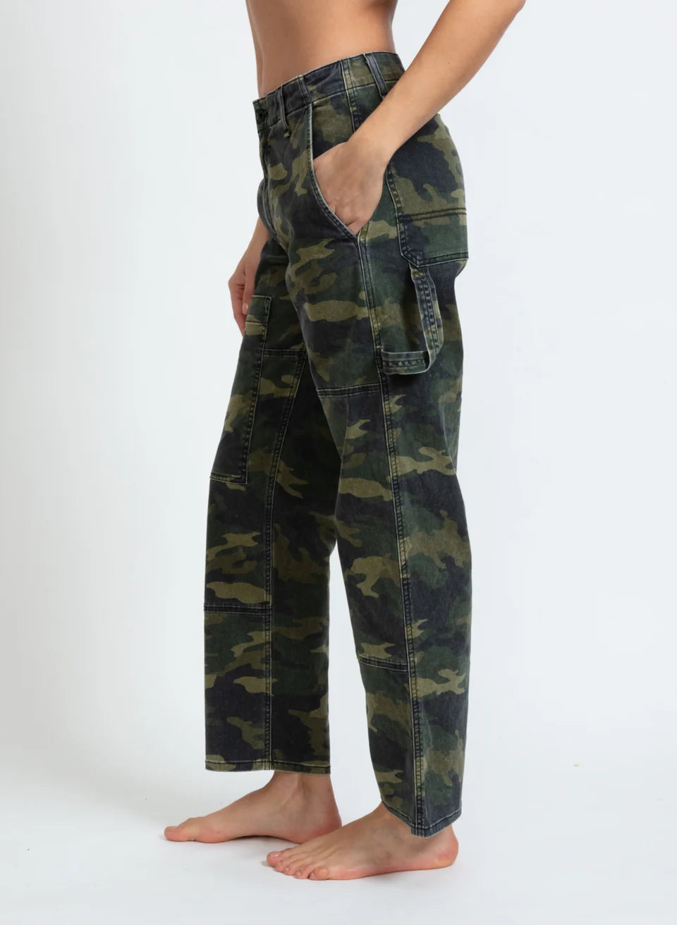 CAMO CARPENTER PANT