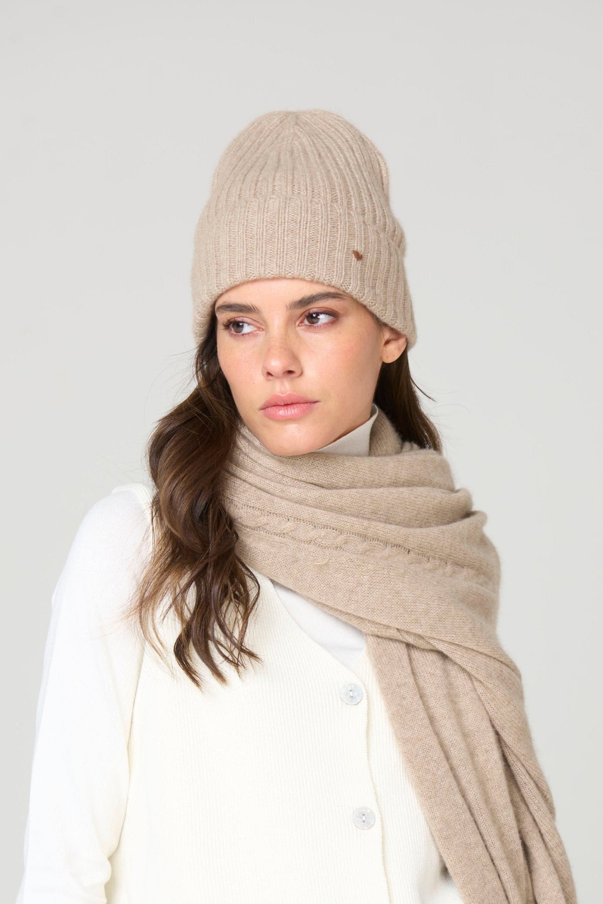 The Rib Beanie – Taupe