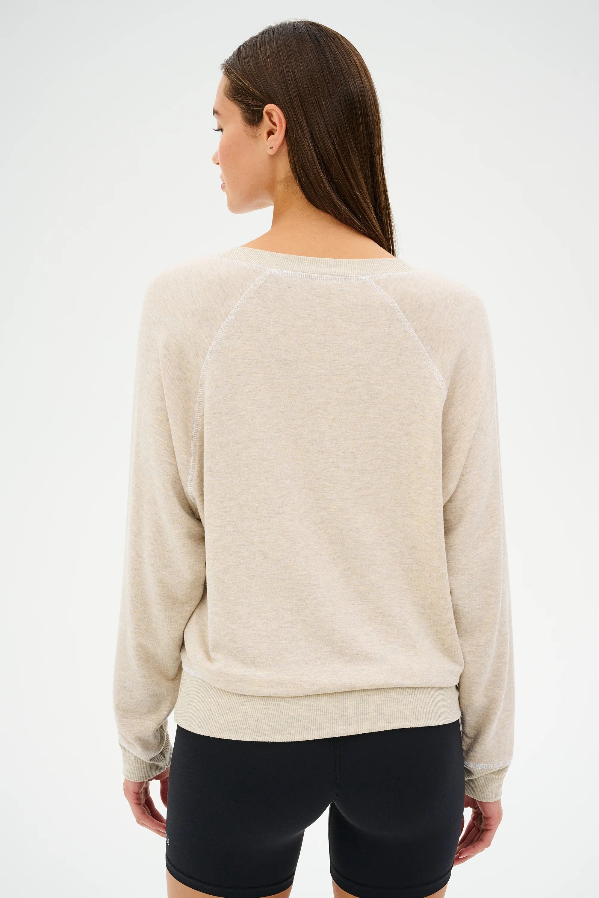 BENNIE FLEECE V NECK SWEATSHIRT