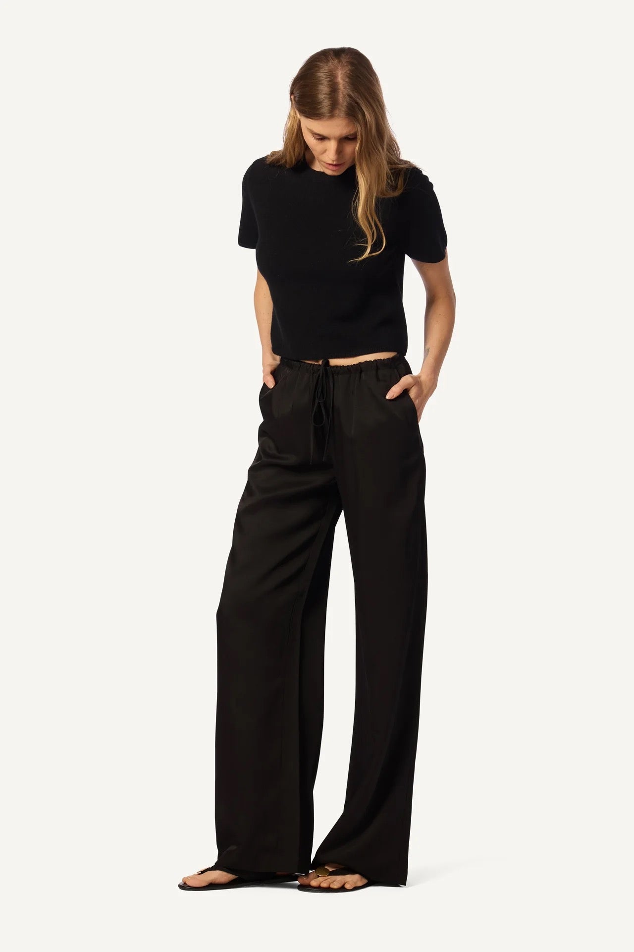 Charleston Relaxed short sleeve cashmere sweater