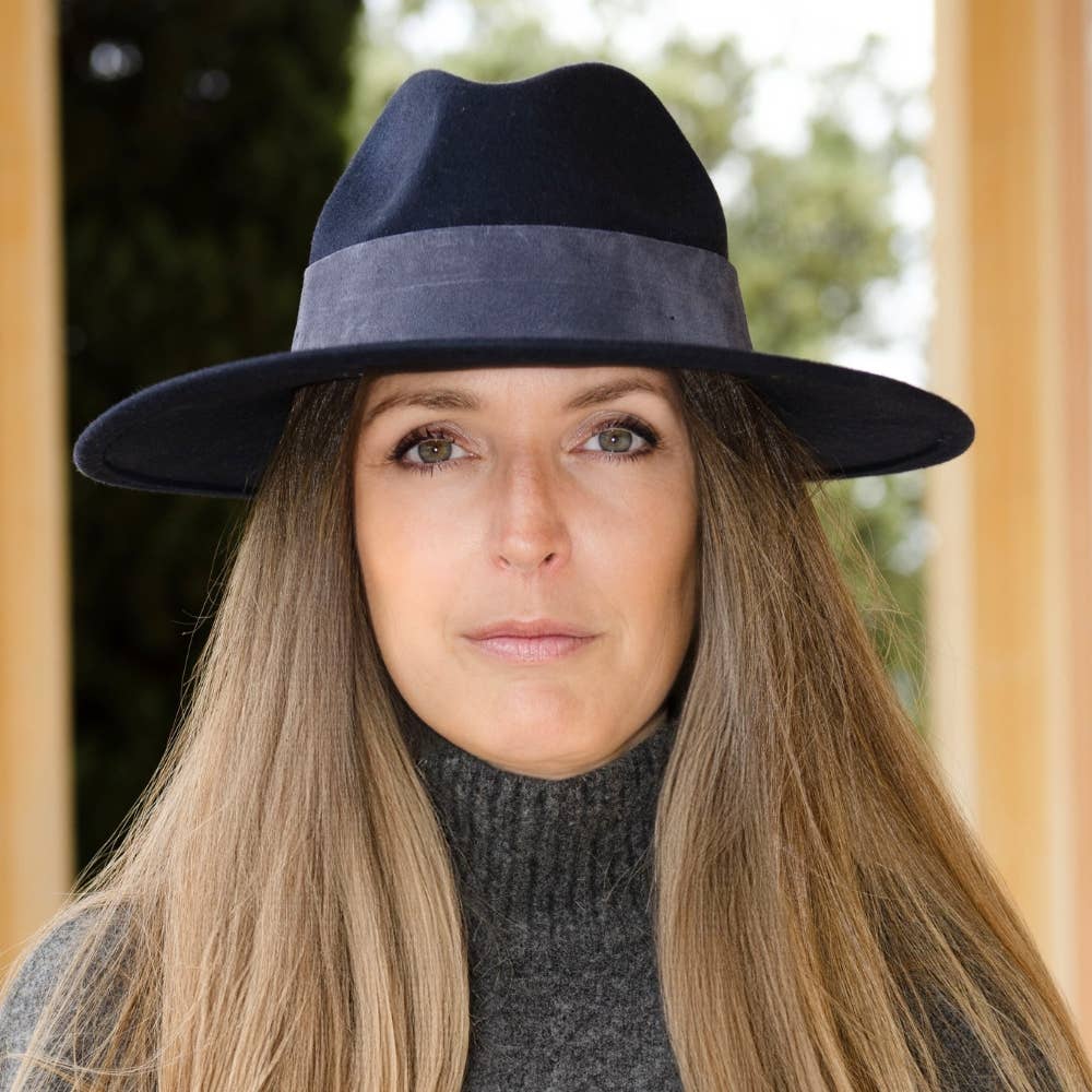 WIDE BRIM HAT - leather braid