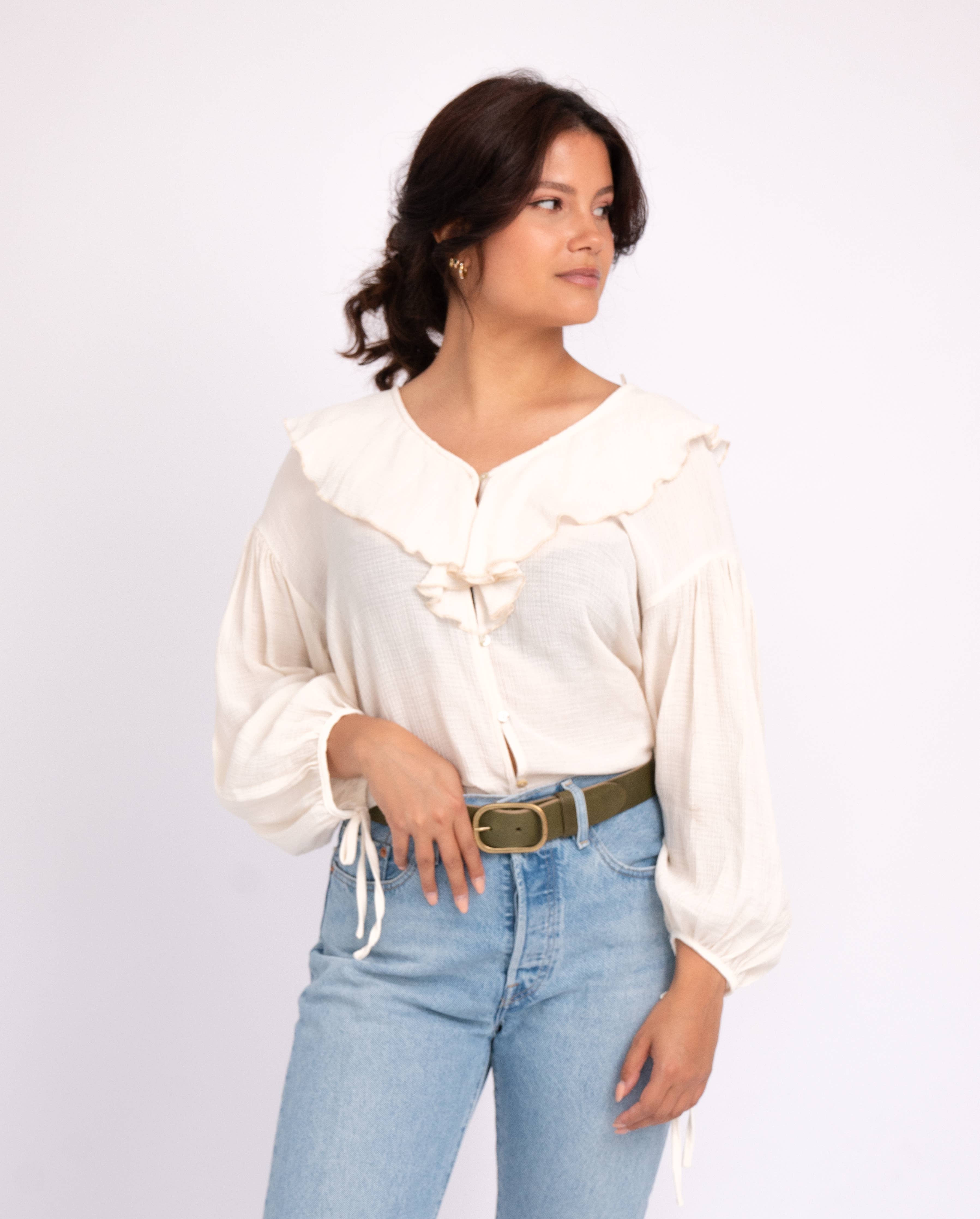 Marin | Gold Oval Buckle Design Statement Leather Belt Women