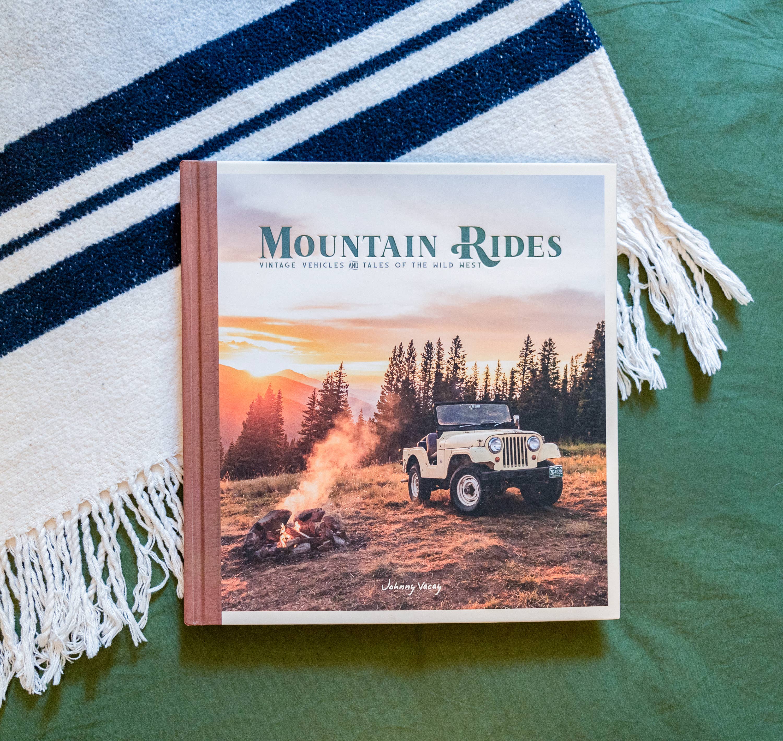 Coffee table book Mountain Rides
