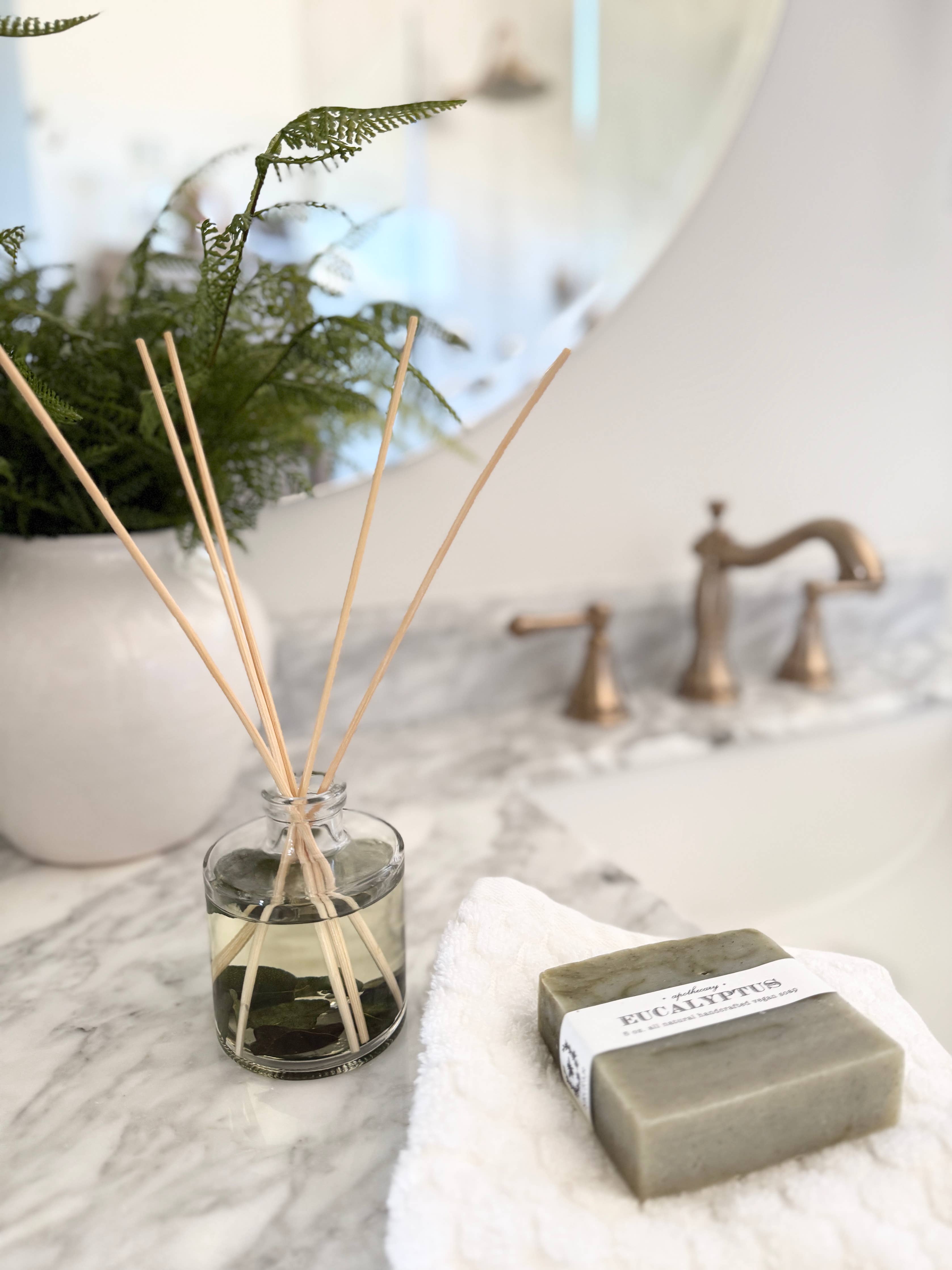 Sea Salt + Eucalyptus Reed Diffuser | summer garden
