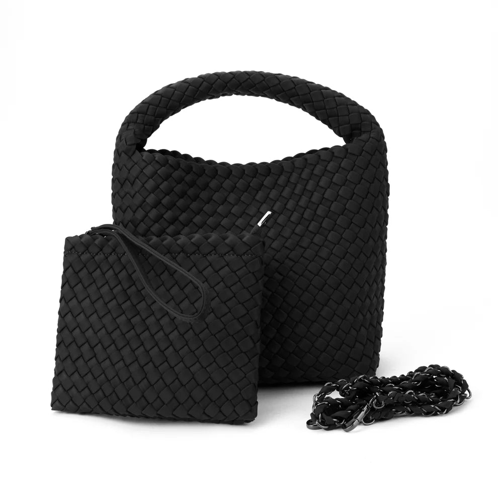 Woven bucket bag