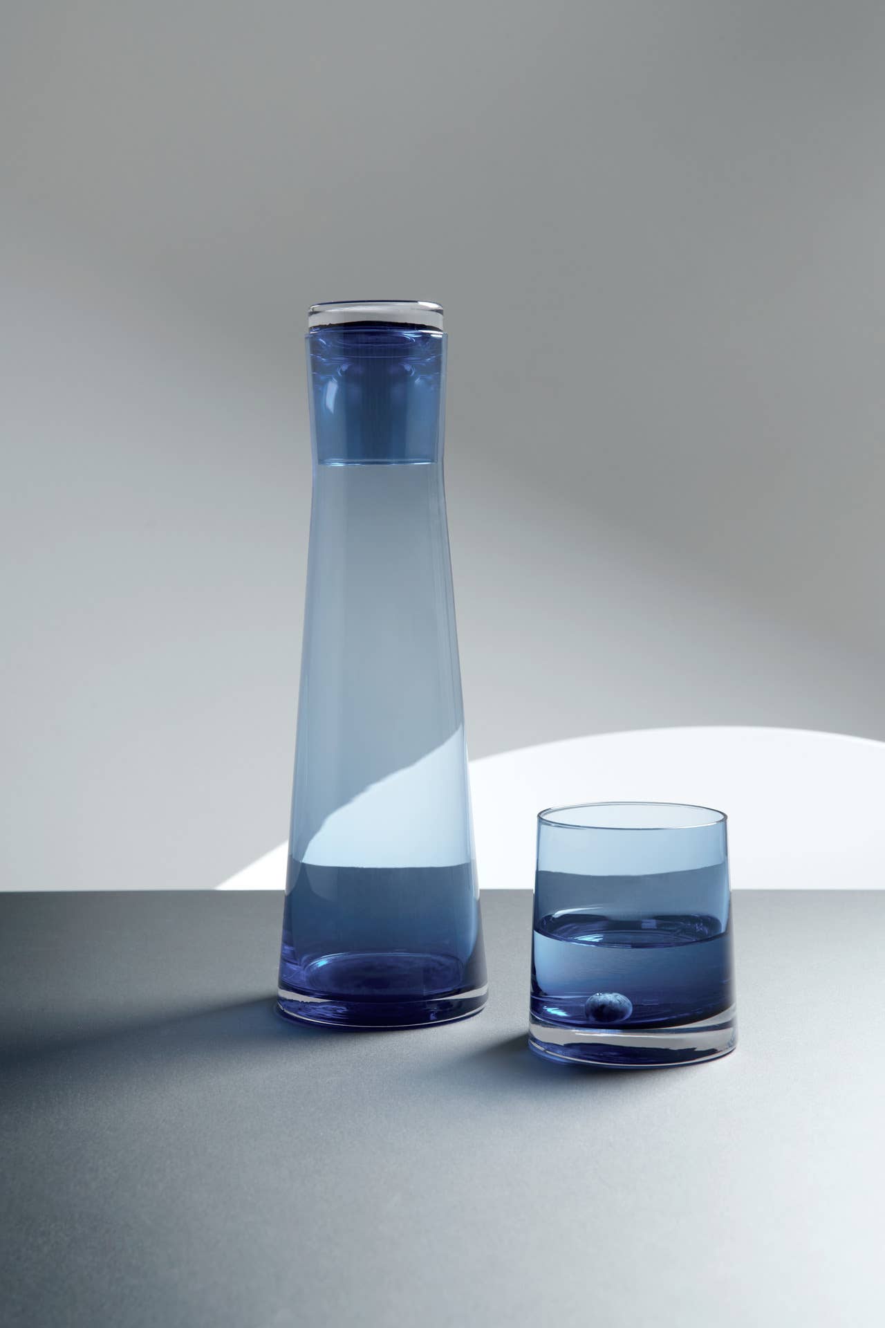 LINA Glass Carafes *2-3 MO Lead Time