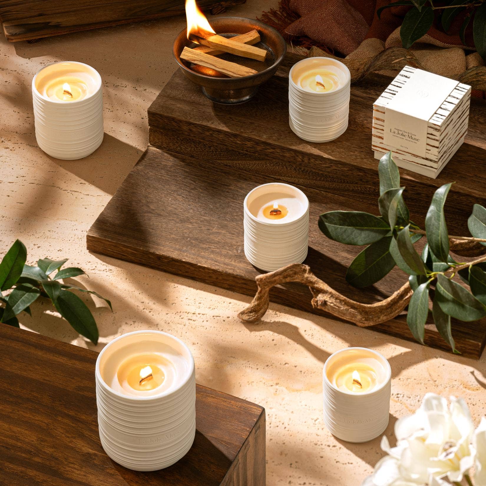 Lucienne Santal Himalayen 15oz Candle