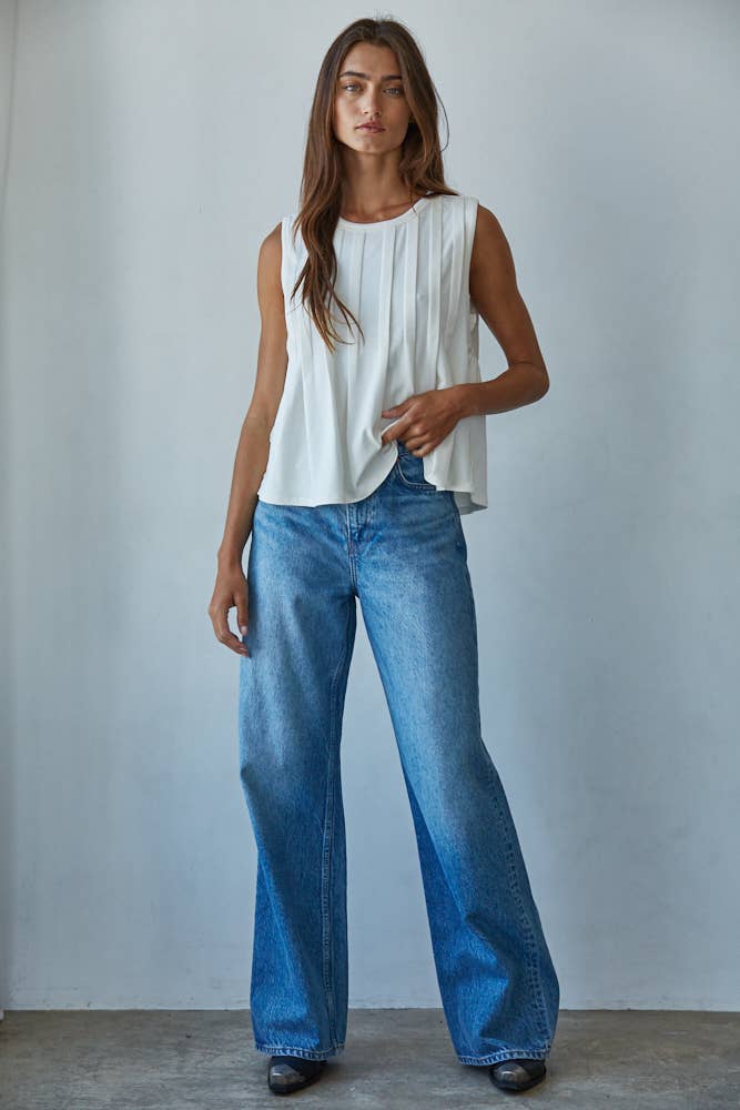 L9117 | Knit Rayon Spandex Jersey Round Neck Sleeveless Top