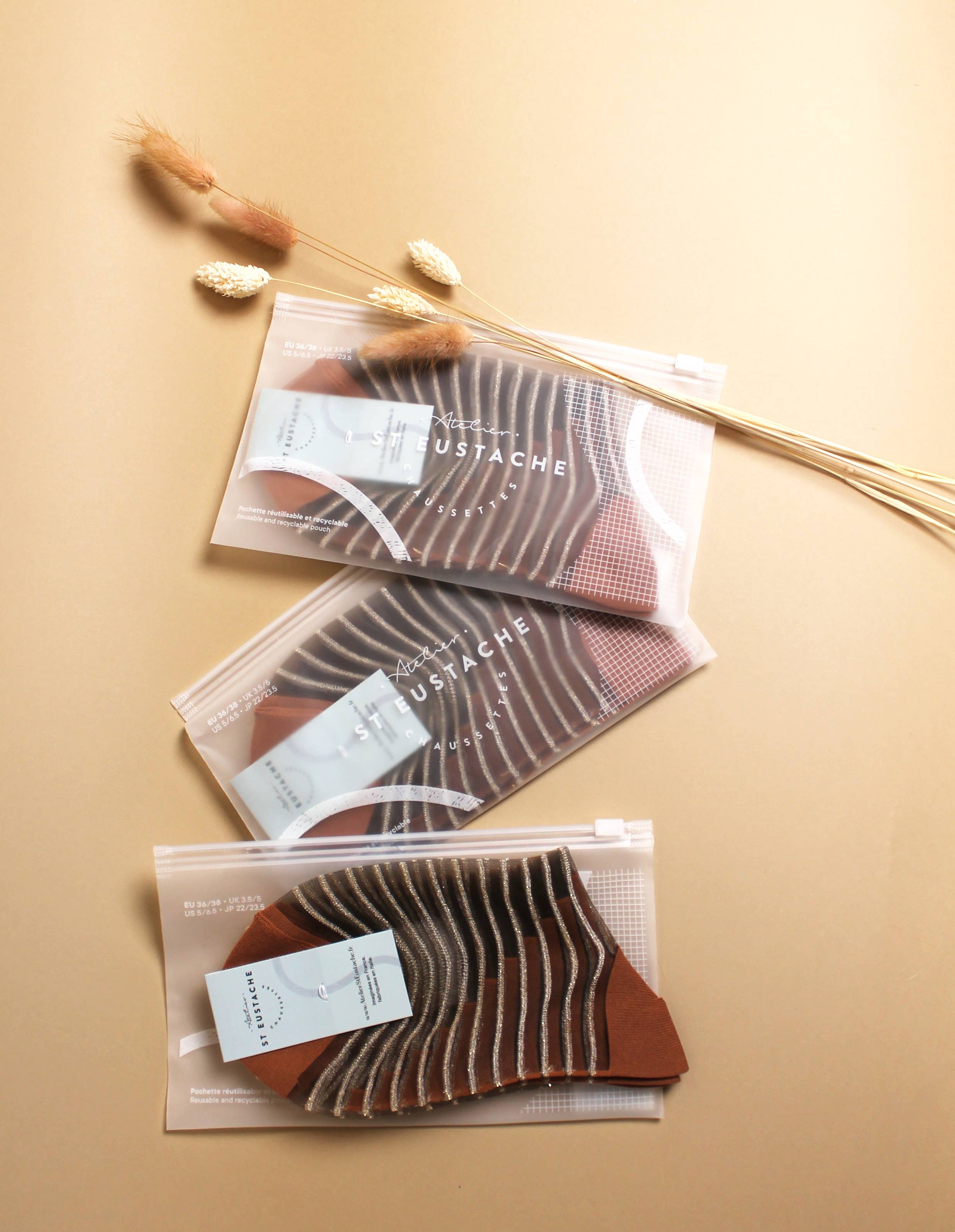 CRESCENT DUNES BLACK • Sheer polka dot socks