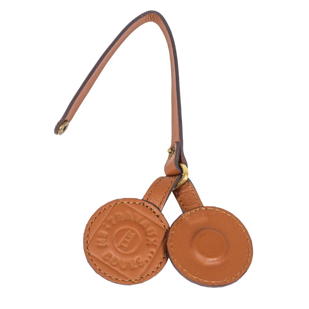 Hat hook for camel leather bag