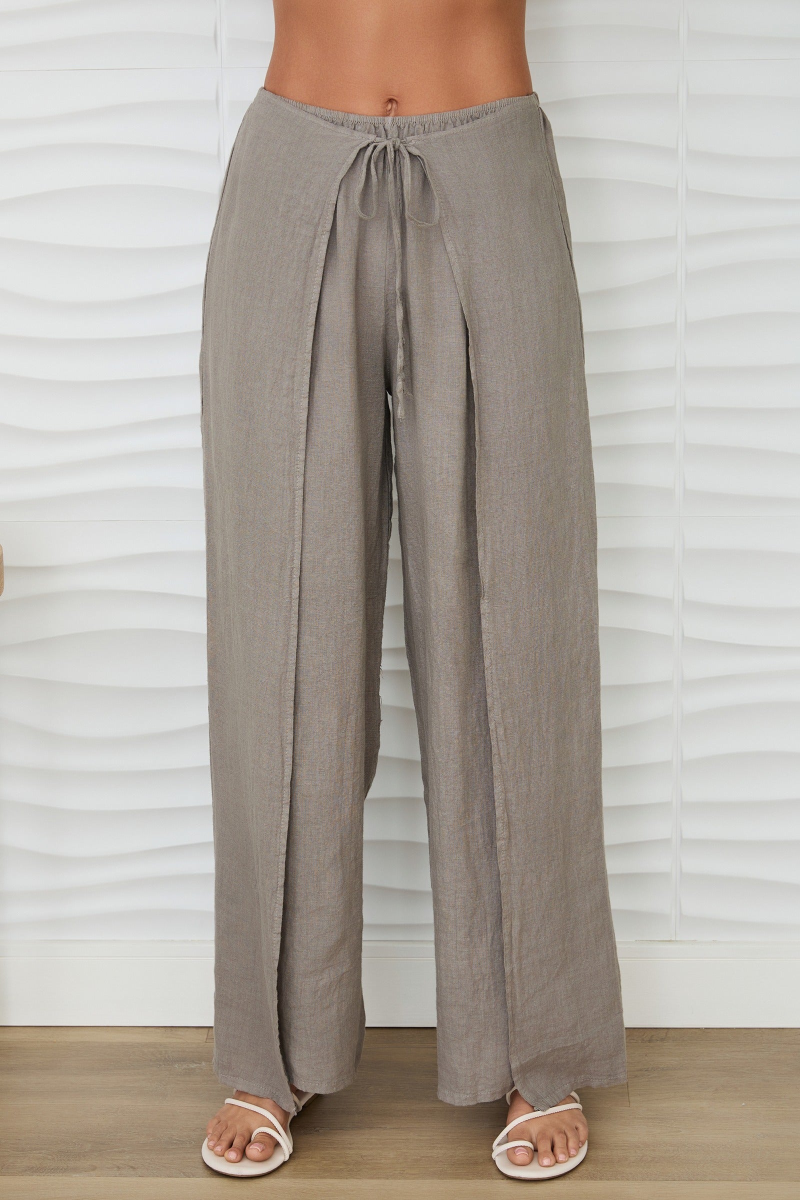 Linen pants with side panel