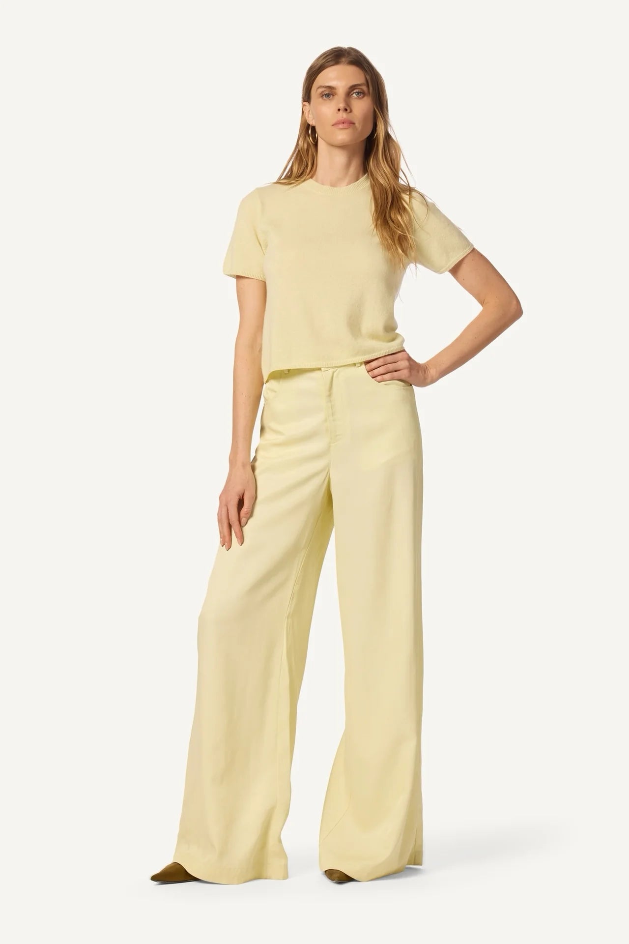 Charleston Relaxed short sleeve cashmere sweater