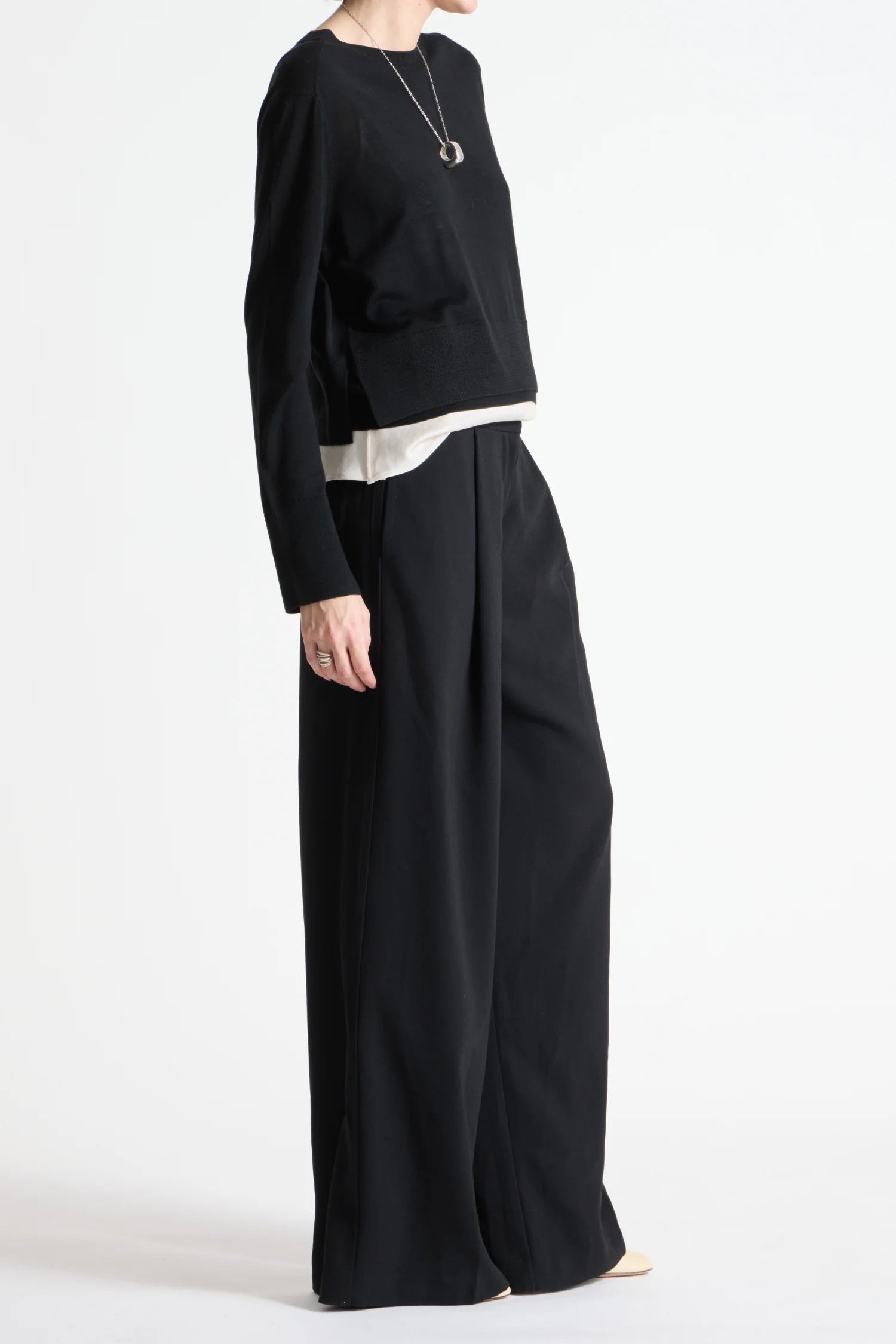 NEVE CREPE PANT