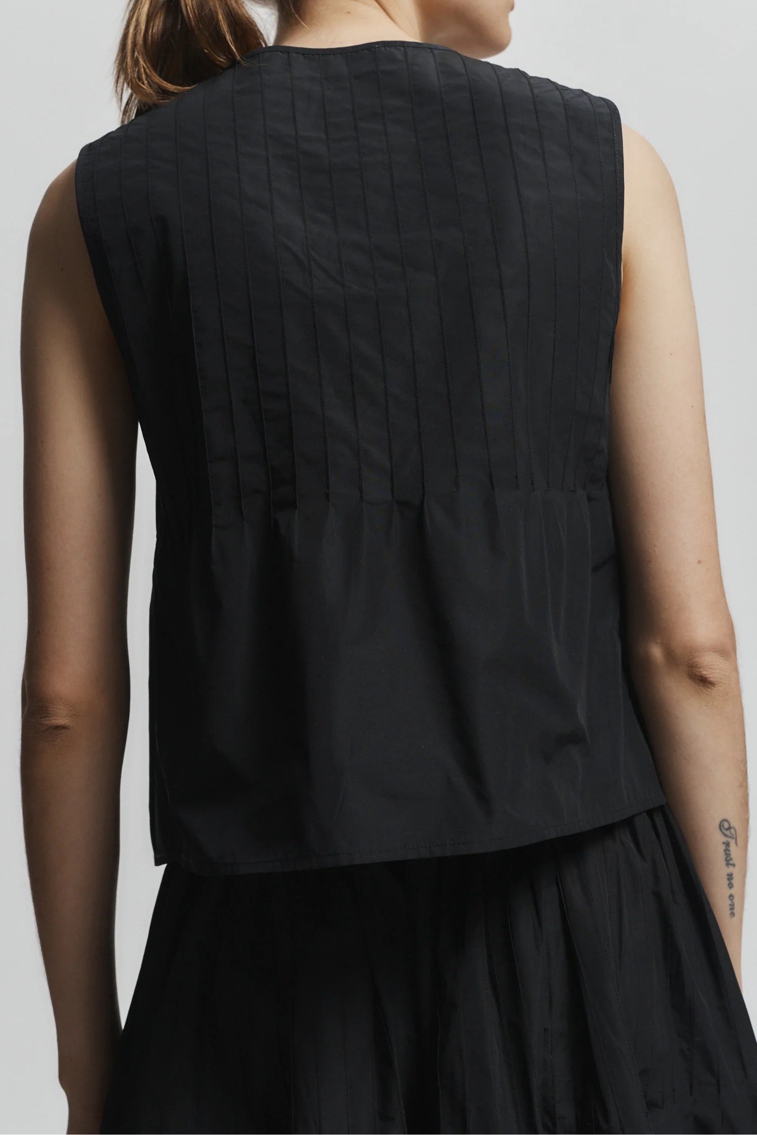 Nina Tie Front Top
