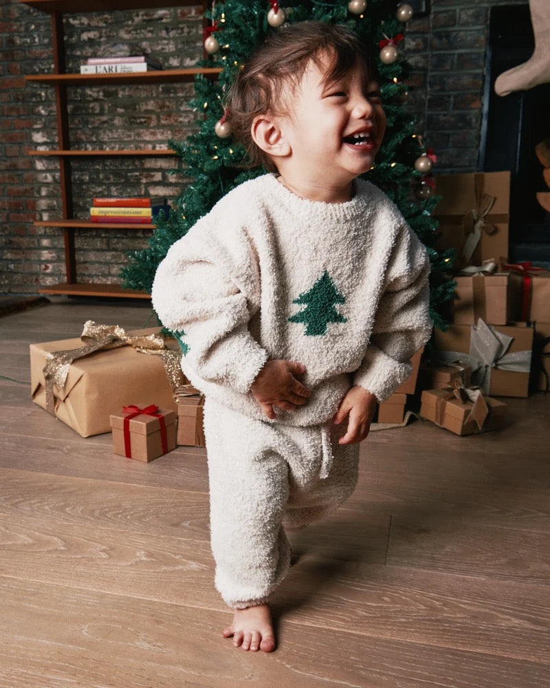 BOXY SWEATER • FUZZY HOLIDAY