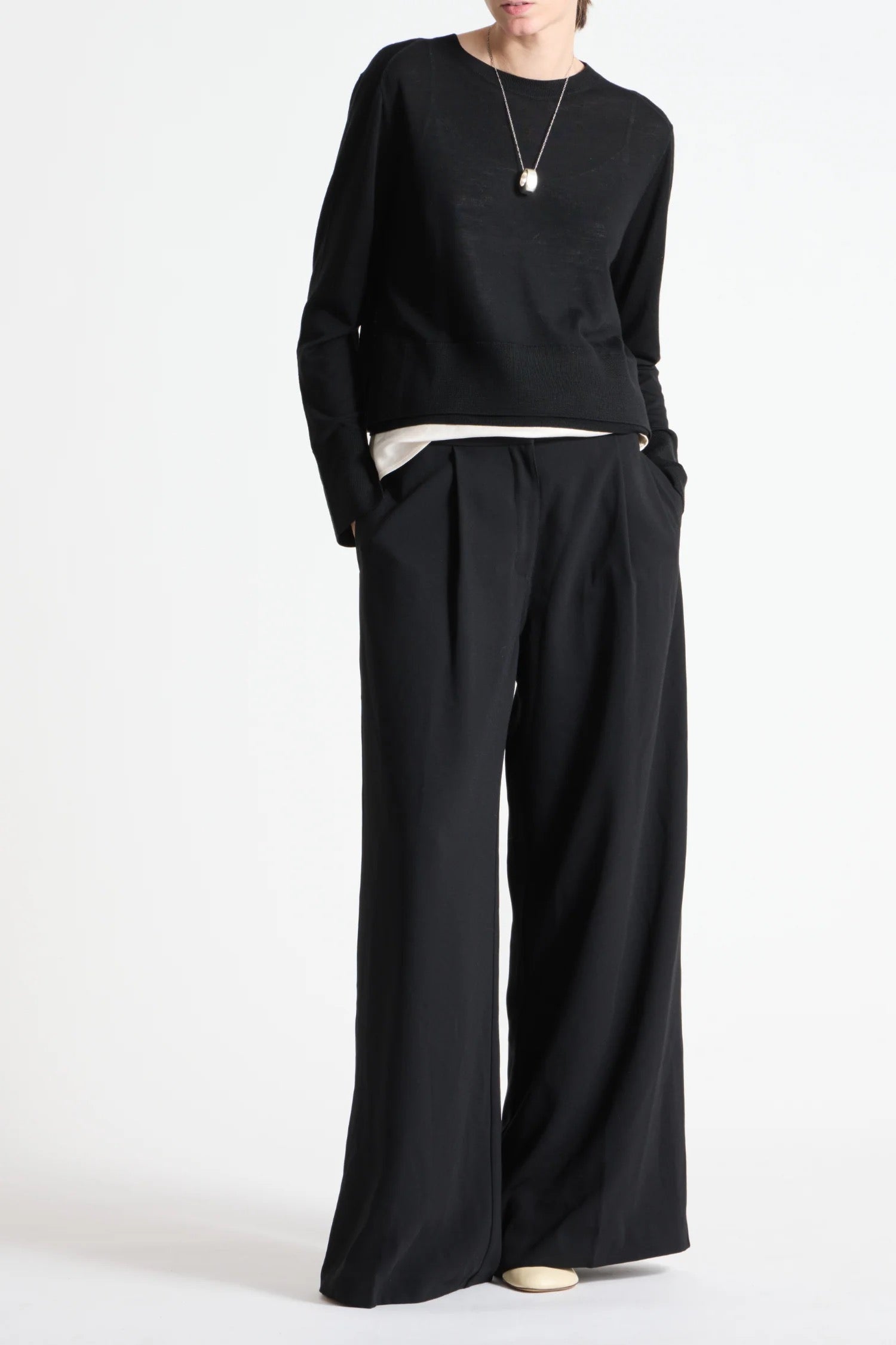 NEVE CREPE PANT