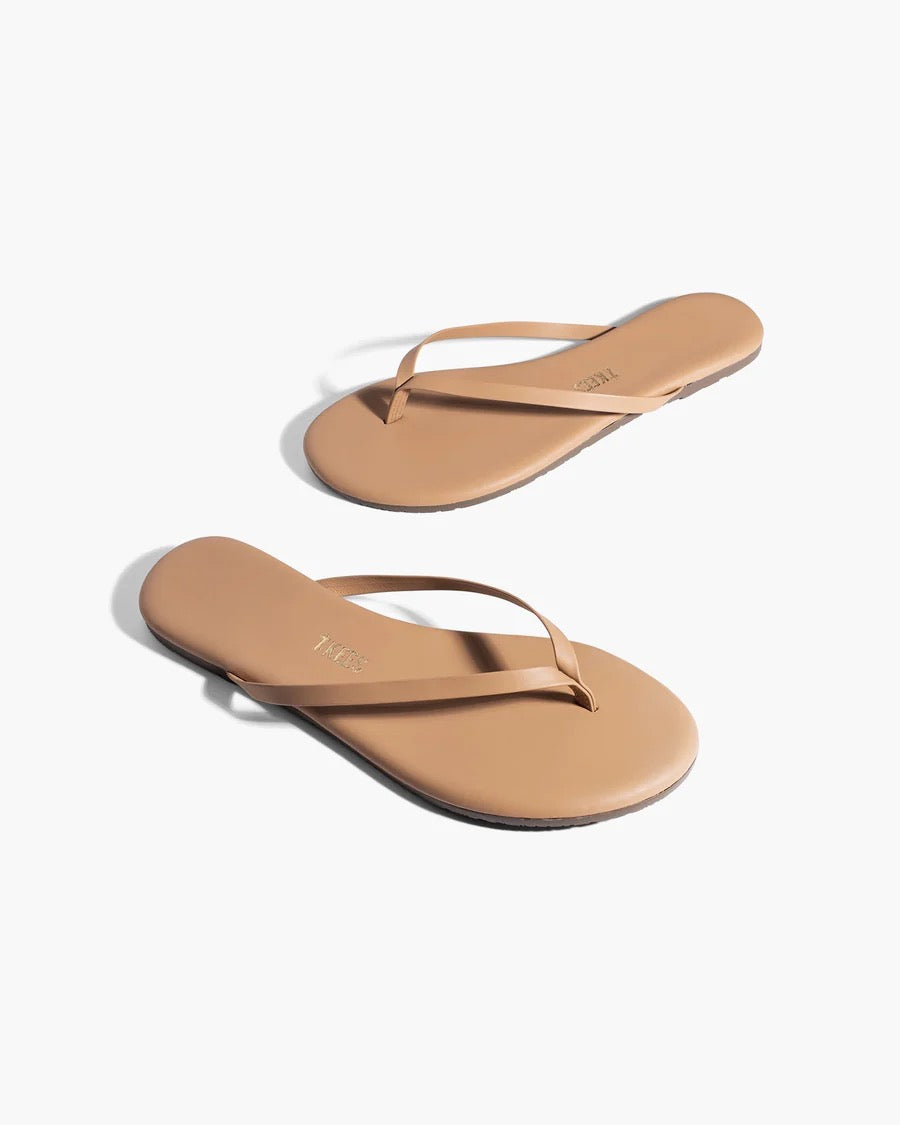 Leather flip flops