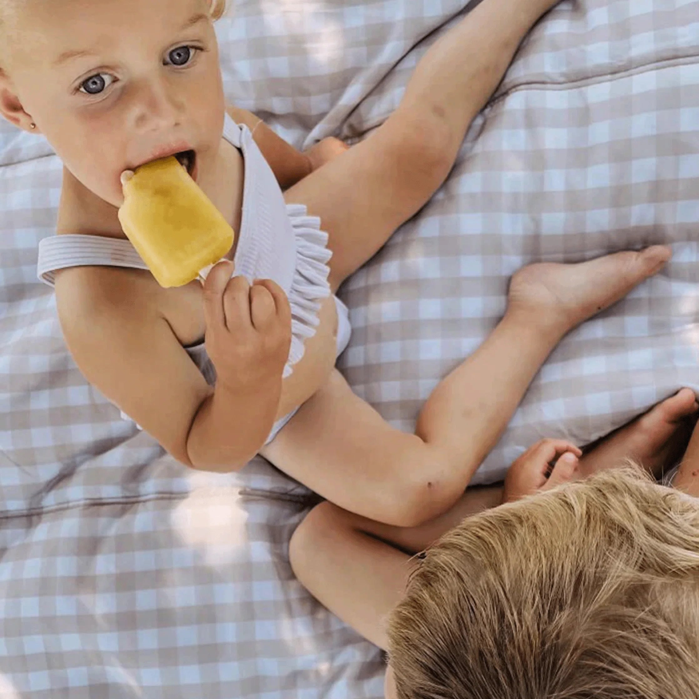 Little Unicorn outdoor blanket