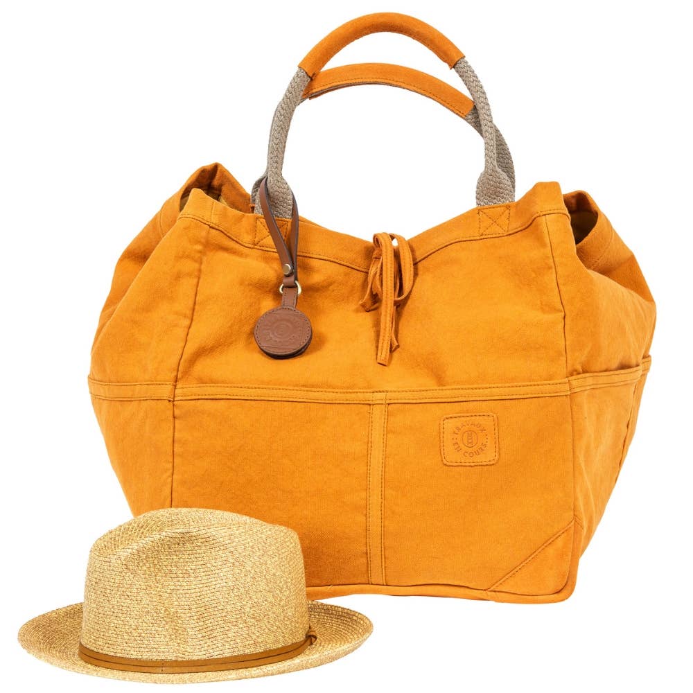 Hat hook for camel leather bag