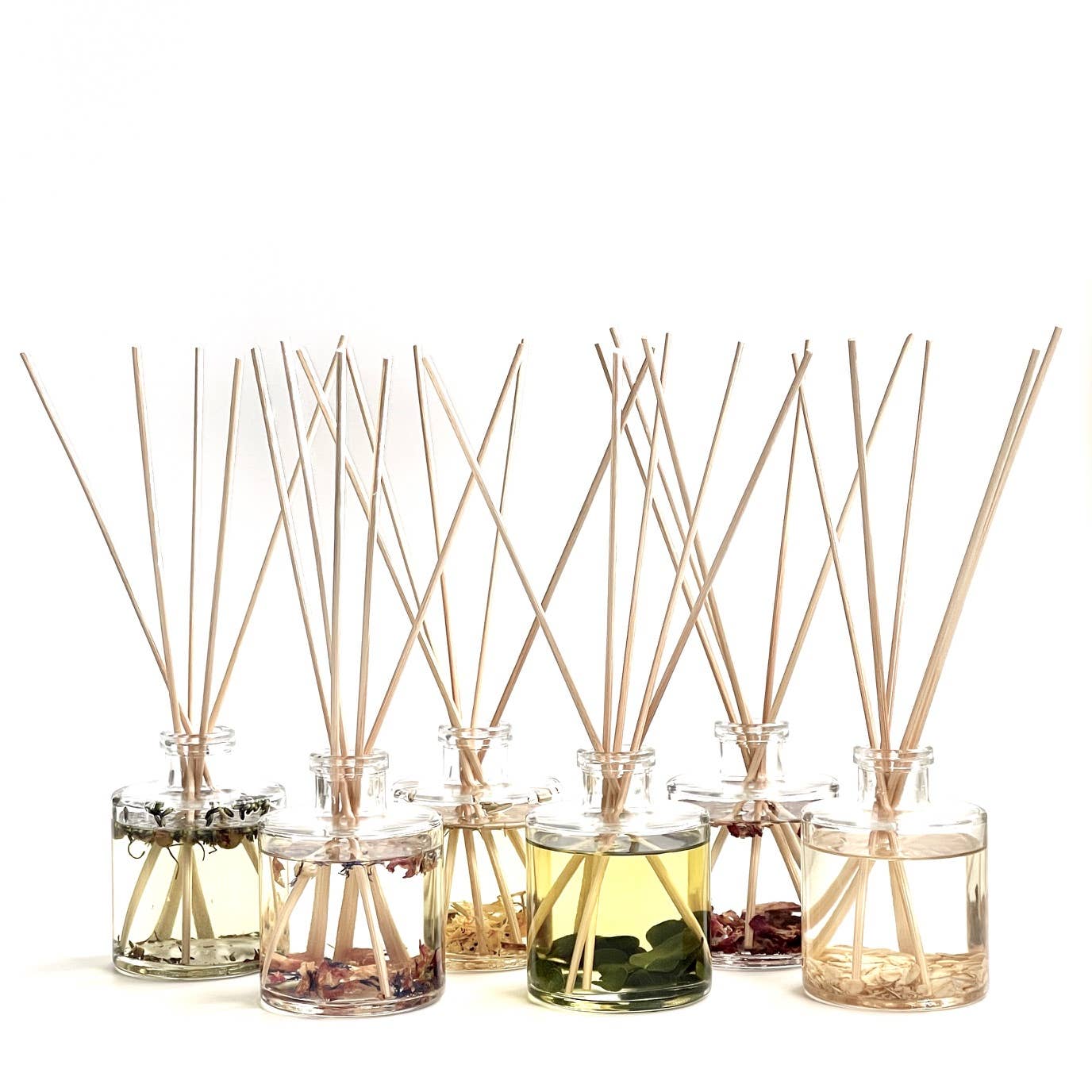 Sea Salt + Eucalyptus Reed Diffuser | summer garden