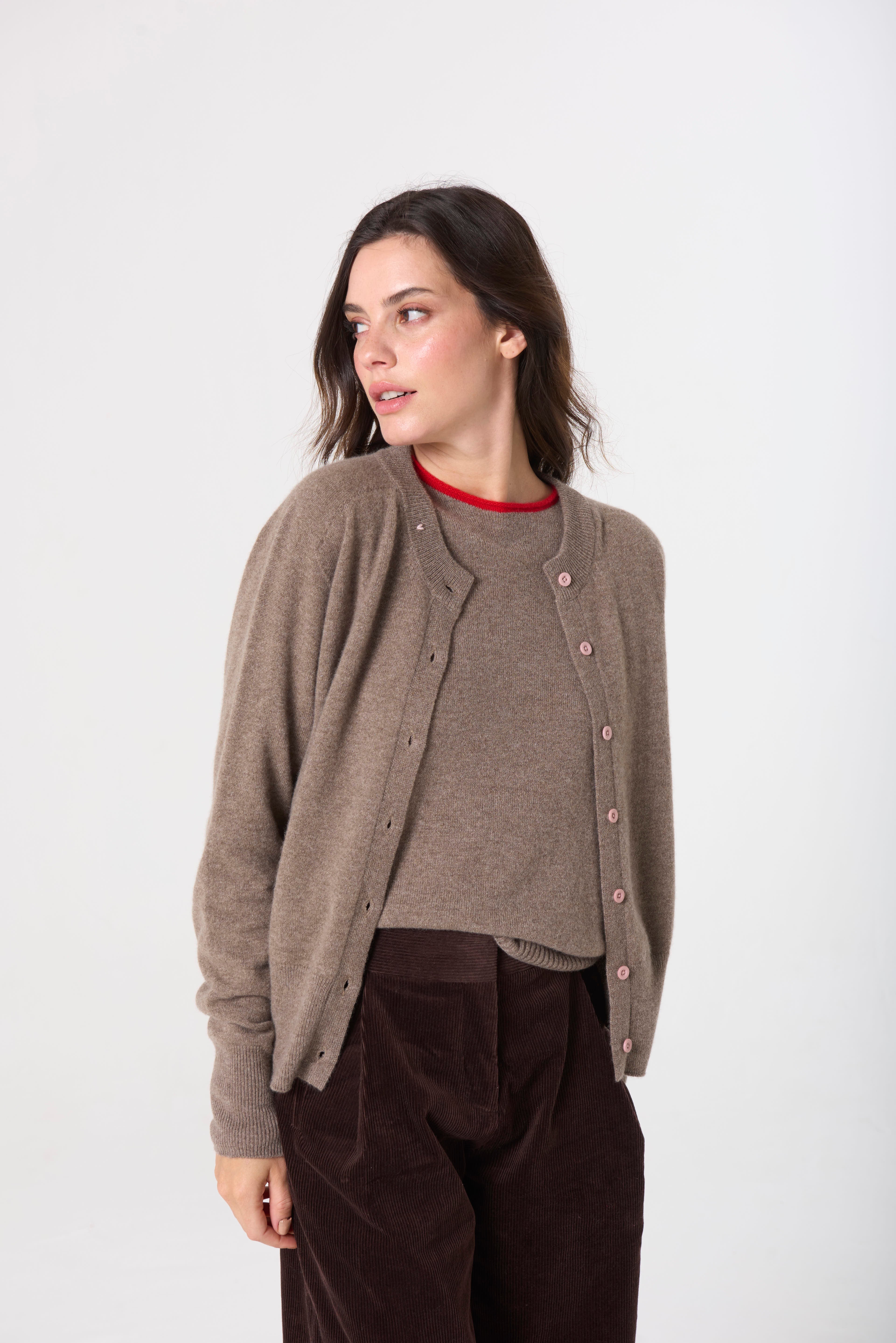 Halle Cardigan in Cashmere - Umber